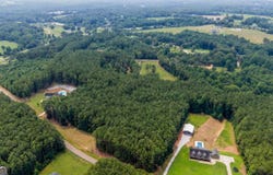 Commonwealth Drive, Martin, GA 30557