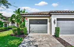 5674 PALMER Circle, BRADENTON, FL 34211