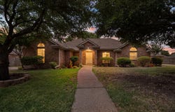 1209 Heatherwood, Hewitt, TX 76643