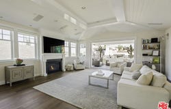636 12th St, Manhattan Beach, CA 90266