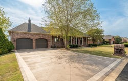 95 River Road Drive W, Mayflower, AR 72106