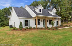 928 Mullican Road, Florence, MS 39073