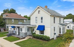 121 5th Street, Baraboo, WI 53913