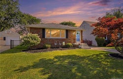 329 Lamont Drive, Buffalo, NY 14226