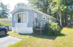 17 Hemlock Drive, Gorham, ME 04038