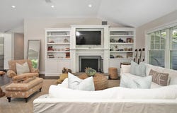 32 White Oak Lane, Westhampton Beach, NY 11978