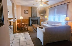 16211 Tom Akers Road, Eminence, MO 65466