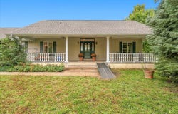 21001 Hawk Lane, Council Bluffs, IA 51503