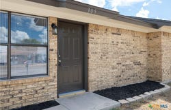 305 Skyview Circle, Troy, TX 76579