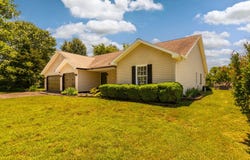 1437 Dogwood Road, Carbondale, IL 62901