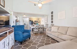526 Notch Lane, Branson West, MO 65737