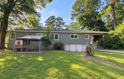 611 Tabor Rd, Gadsden, AL 35904