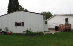 1909 Sandy Beach Rd, Clarion, IA 50525