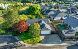 2558 GOLFVIEW Ave, Sutherlin, OR 97479