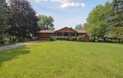 8886 Coleman Road, Haslett, MI 48840
