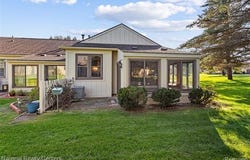 12237 Cambridge, Green Oak Twp, MI 48178
