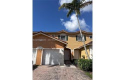 541 Princess Dr, Margate, FL 33068
