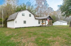 966 W Water Street, Borden, IN 47106
