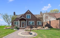 8115 Colony Drive, Algonac, MI 48001