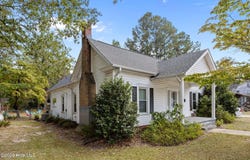 607 W Main Street, Williamston, NC 27892