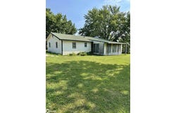 208 Sheldon, Diagonal, IA 50845