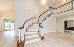 22201 Wayside, Mission Viejo, CA 92692