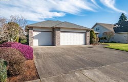 6526 HOGAN Dr N, Keizer, OR 97303