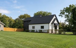 4031 Venard Road, Downers Grove, IL 60515