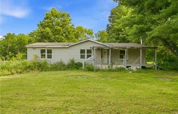 15000 E 200th Street, Peculiar, MO 64078