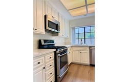 15 Starfall, Irvine, CA 92603