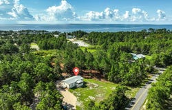 1846 Beacon St, Carrabelle, FL 32322