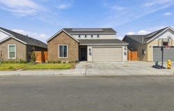 2614 Auburn Street, Lemoore, CA 93245