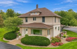425 S Wayne Street, Bluffton, IN 46714-2648