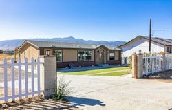 20216 Mesa Dr, Tehachapi, CA 93561