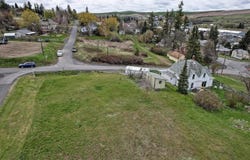 117 E First St, Rosalia, WA 99170