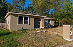 903 Travis Street, Bryan, TX 77803