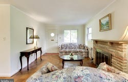7300 WAYNE Drive, ANNANDALE, VA 22003