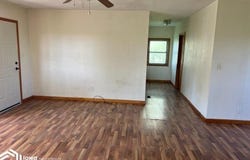 28076 690th Avenue, Colo, IA 50056