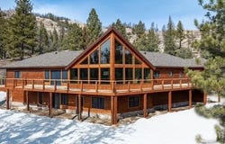 205 Raymond View Road, Markleeville, CA 96120