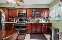 846 E 223rd Street, Bronx, NY 10466