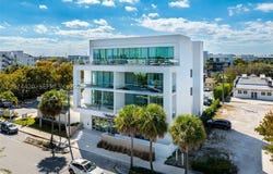 246 NE 6TH AVE, Delray Beach, FL 33483