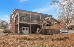 38 Elmhurst Lane, Murray, KY 42071