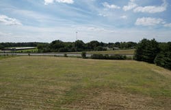 35 NE 230 Parkway Dr, Mayfield, KY 42066