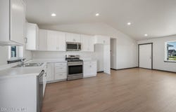 11720 N SIMMONS Ln, Rathdrum, ID 83858