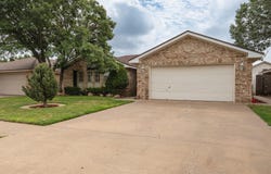 5709 95th Street, Lubbock, TX 79424