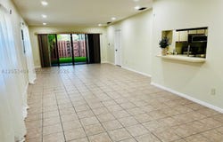 6524 NW 188th Ln, Hialeah, FL 33015