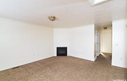 1130 N 200 W, Bountiful, UT 84010