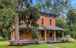 527 E High Street, Ashley, OH 43003