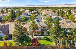 1461 Biarritz St, Tracy, CA 95304