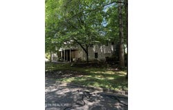 1817 Peppertree Drive, Alcoa, TN 37701